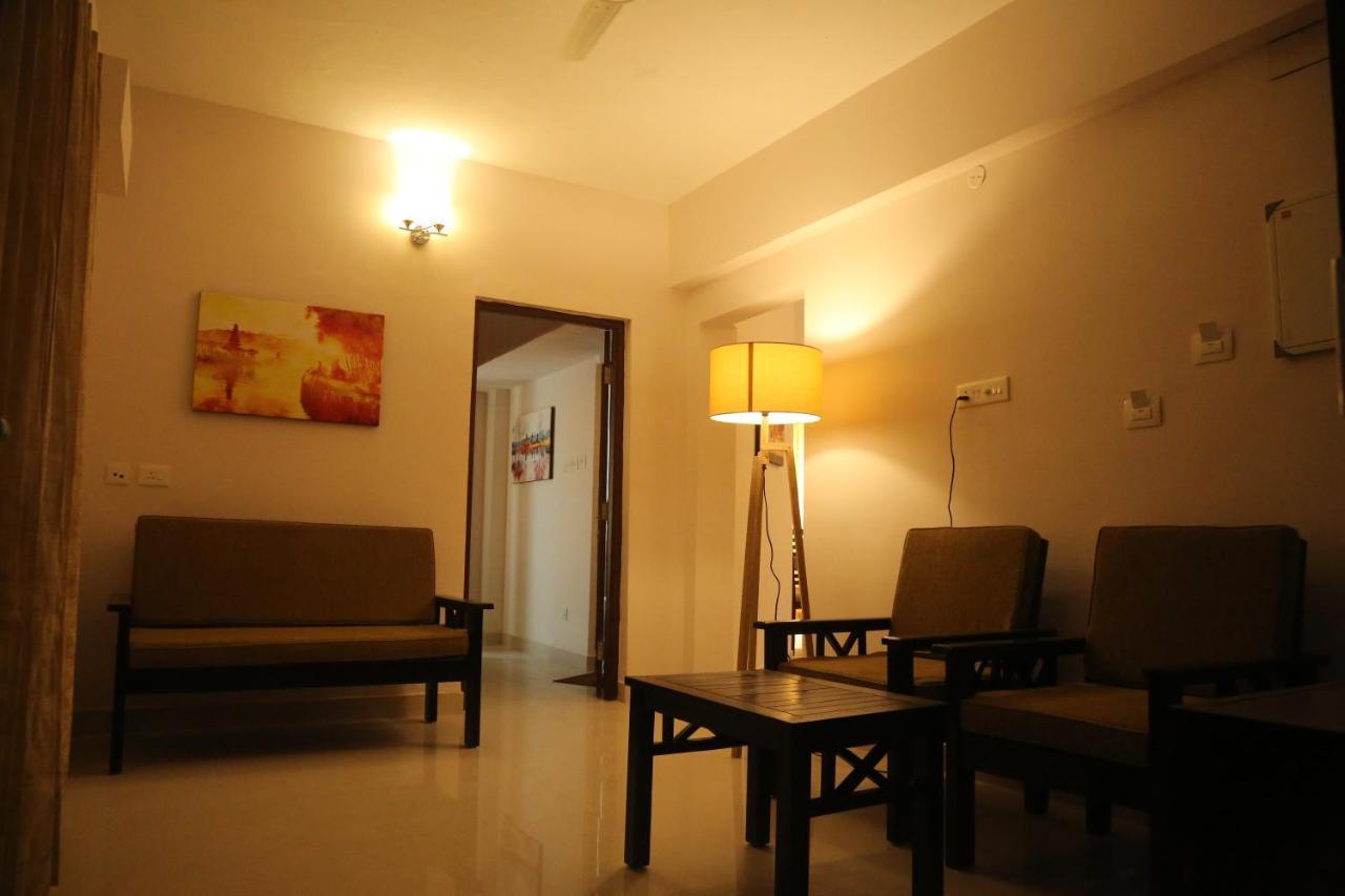 Kfour Apartment & Hotels Private Limited Maduráj Kültér fotó